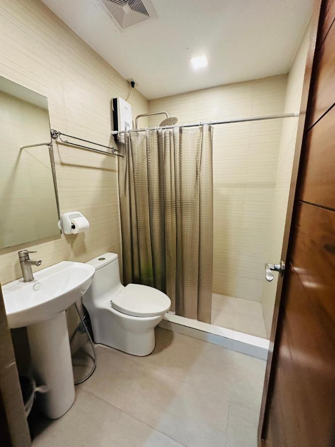 Zj Hometel Coron Exterior photo