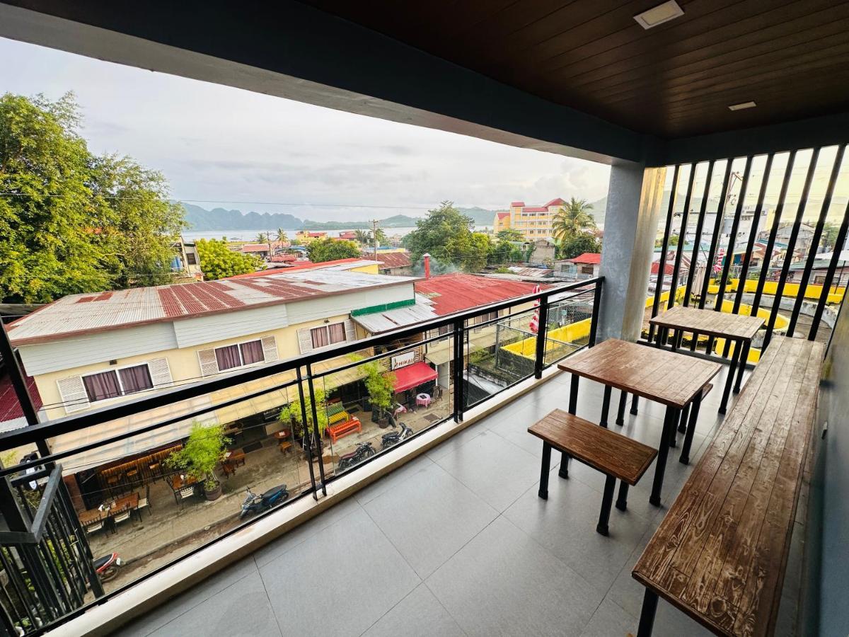 Zj Hometel Coron Exterior photo